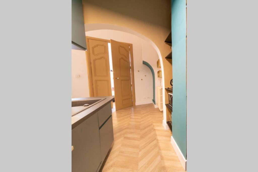 Romantic Flat In The Heart Of The City アヴィニョン エクステリア 写真